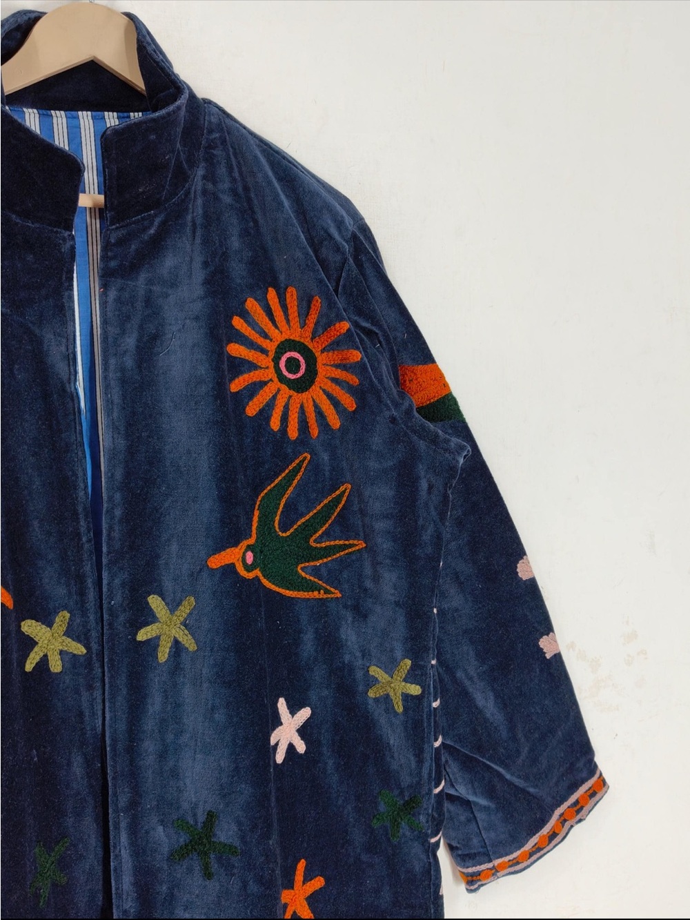 New Artisan Handmade Deep Blue Velvet Suzani Embroidered Statement Coat - Picture 5 of 8